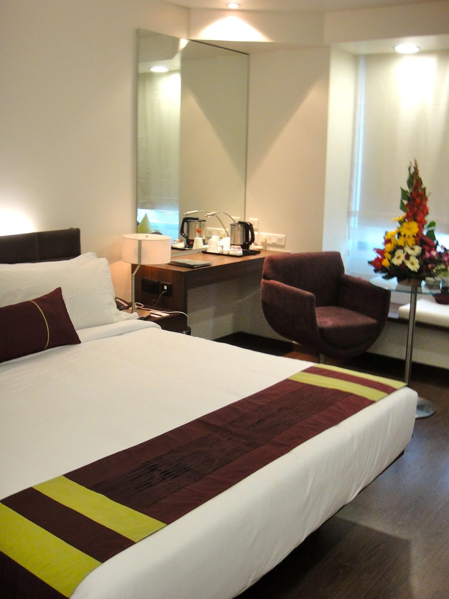 Marasa Sarovar Portico -Rajkot Extérieur photo