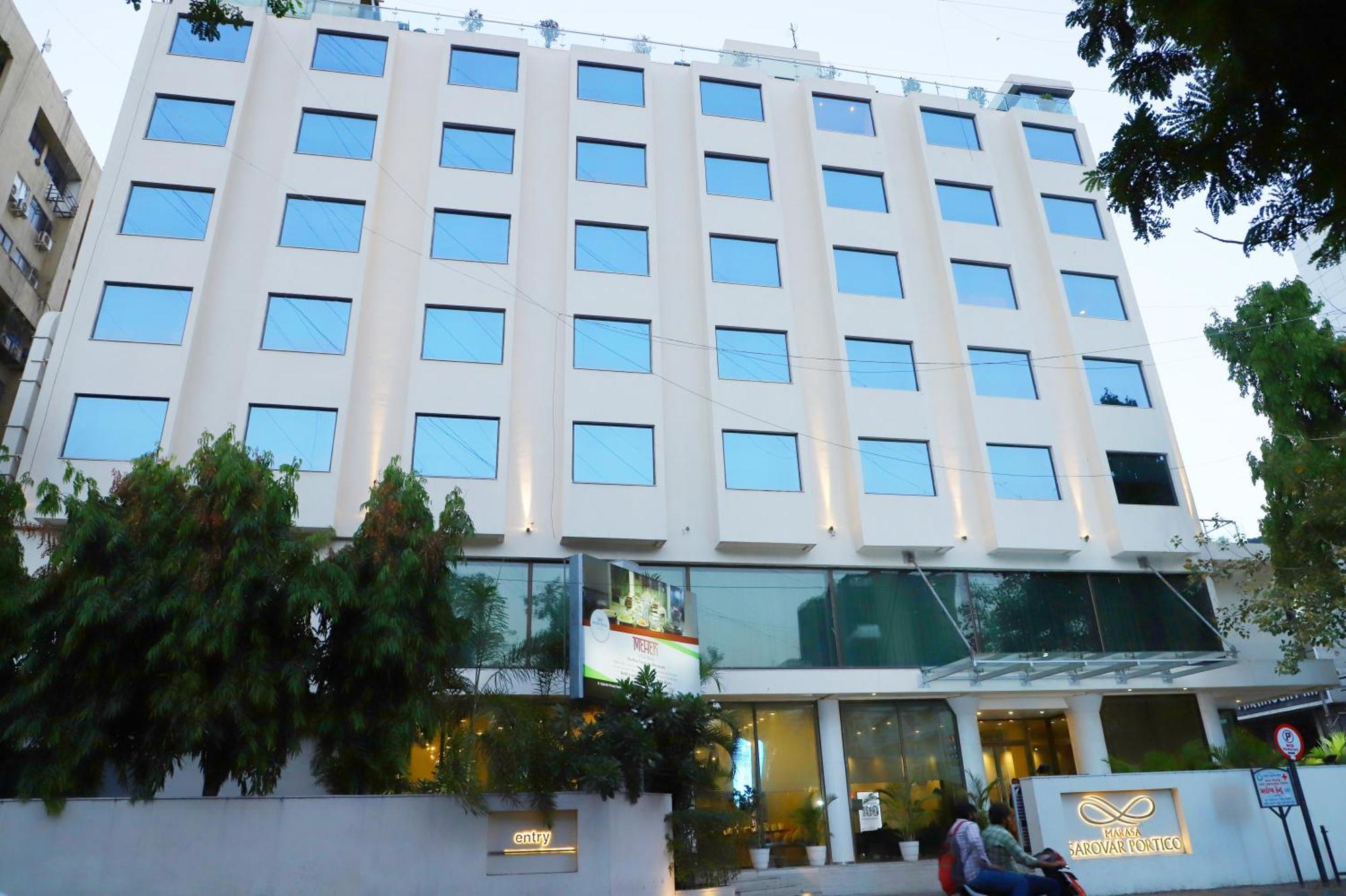 Marasa Sarovar Portico -Rajkot Extérieur photo