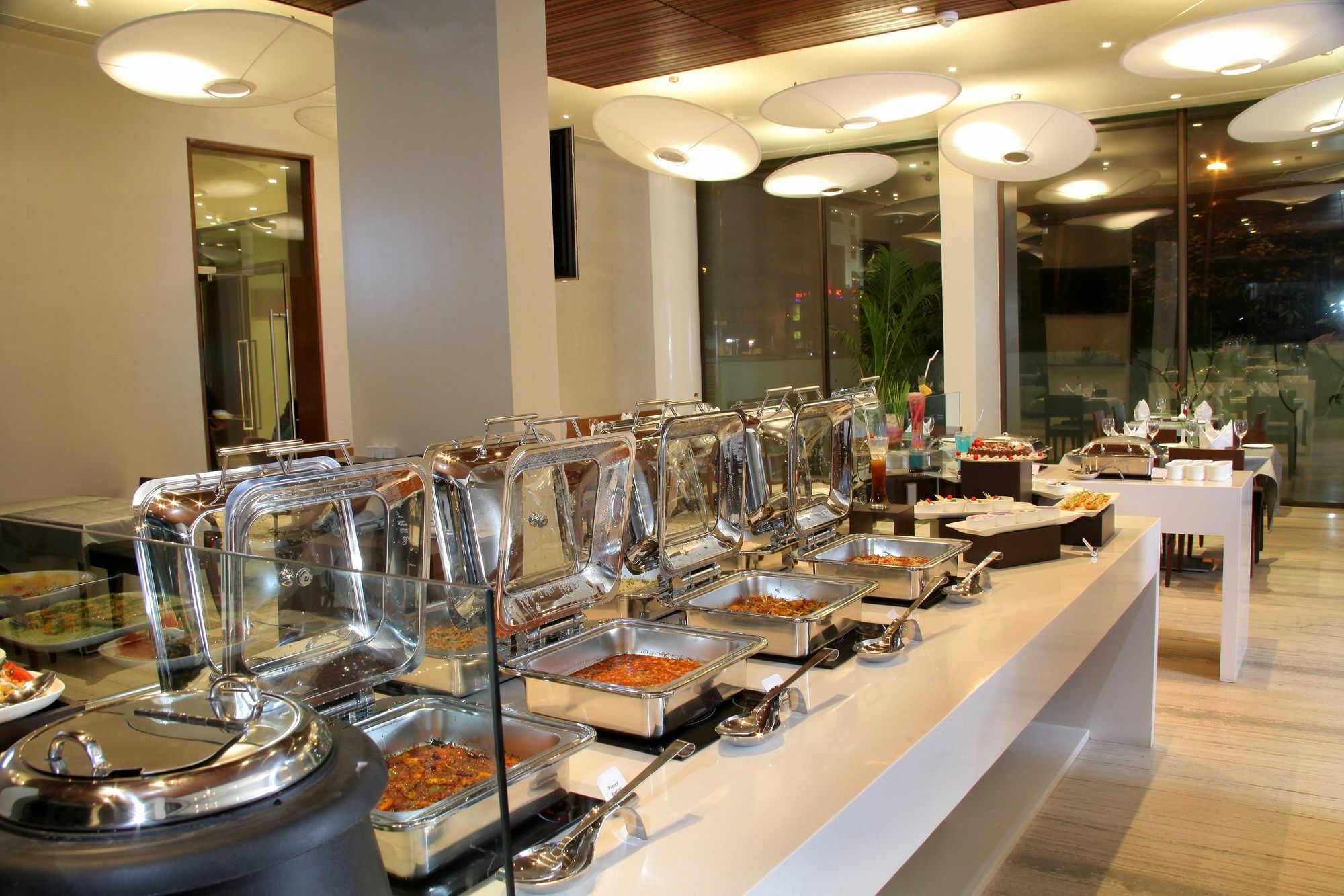 Marasa Sarovar Portico -Rajkot Extérieur photo