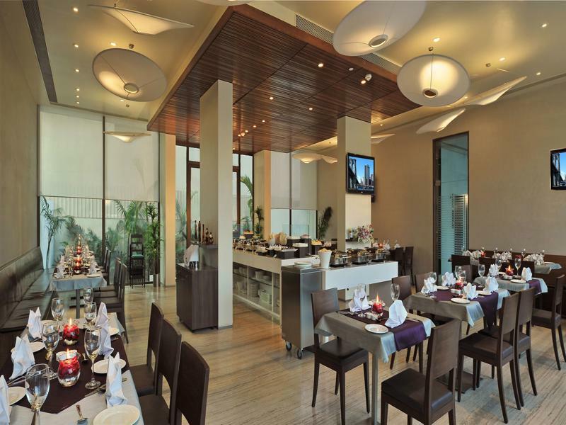 Marasa Sarovar Portico -Rajkot Extérieur photo